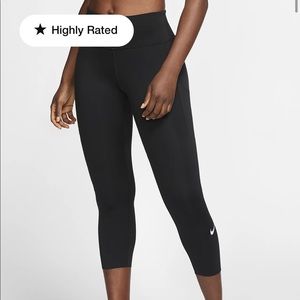 [SOLD] Nike Epic Luxe Leggings Tights